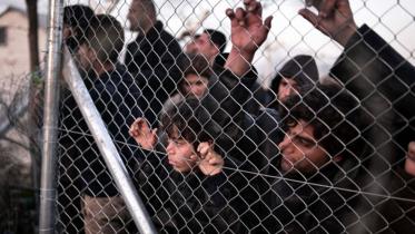 migrants-1WB.jpg