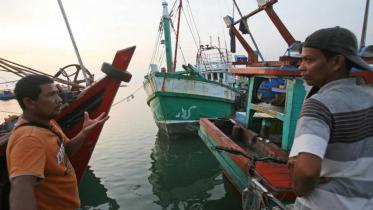 migrants-bangladesh-wb.jpg