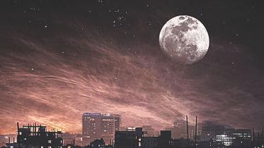moon 2.jpg