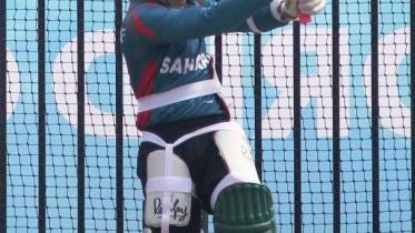 Mushfiqur in the net