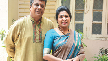 nazrul singer.jpg