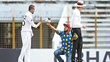 pitch invader.jpg
