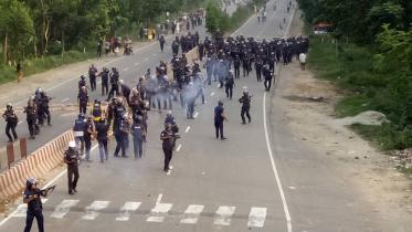 police-attack-JU.jpg