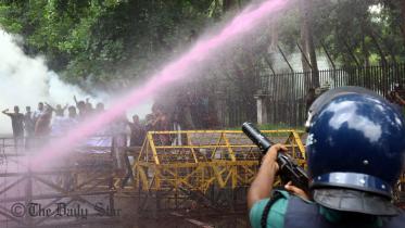 police_protesters.jpg