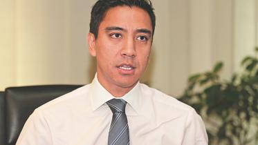 Ramil Burden.jpg