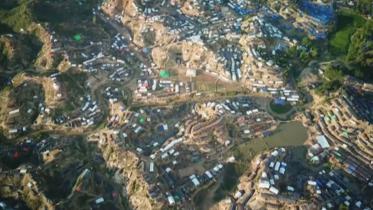 Drone captures shocking scale of Rohingya refugee crisis