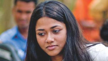 Rubaiyat-Hossain-wb.jpg
