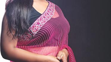Runa Khan