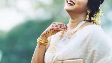 Runa Khan