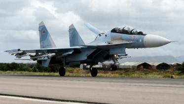 Some 120 Islamic State fighters and 60 foreign mercenaries were killed in a series of Russian air strikes in Syria over the past 24 hours, the defence ministry in Moscow says. 