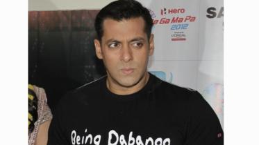 salman ns.jpg