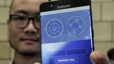 Samsung-Jumbo-phone-1WB.jpg
