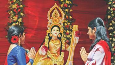 Saraswati puja-star.jpg