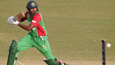 Soumya Sarkar's wristy whip for four at Manuka Oval was unquestionably the perfect shot for that particular ball