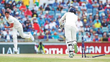  Mitchell Starc