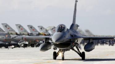 Syria-Russia-plane-1wb.jpg