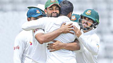 Tamim Iqbal.jpg
