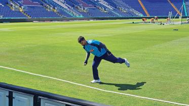 Tamim Iqbal in ICC World Cup training session