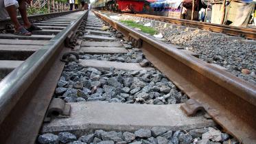 Khulna-Kolkata Bandhan Express train rail line