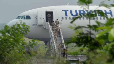 turkish-plane.jpg