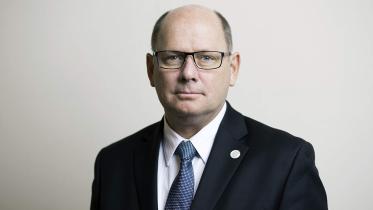 Urban-Ahlin-Swedish-Speaker-wb.jpg