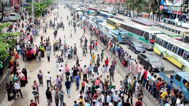 Dhaka-Mymensingh Highway blocked
