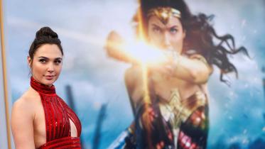 Wonder-womanWB.jpg