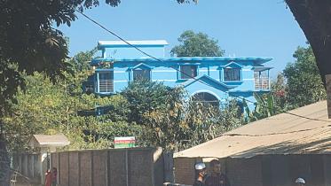 yaba village1.jpg