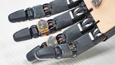 robotic-hand.jpg