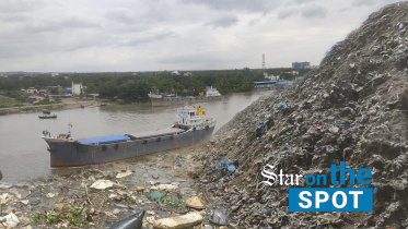 river-wb.jpg