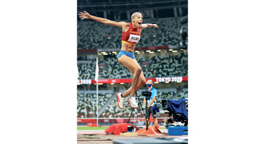 rojas-jump.jpg