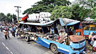 bus-accident.jpg