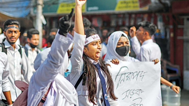 protest-transports-students.jpg