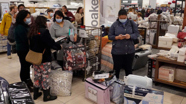 us-retail-sales-up.jpg