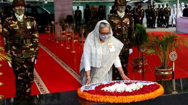 PM pays tribute to Bangabandhu