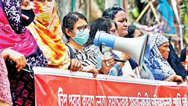 human-chain-1.jpg