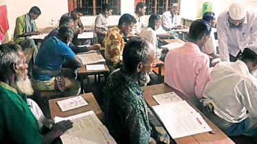 Second chance at education for Pirojpur elderly