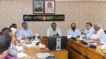 Believing businesses on oil price hike was a mistake: Munshi