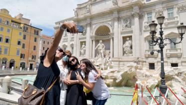 tourism-recovering.jpg