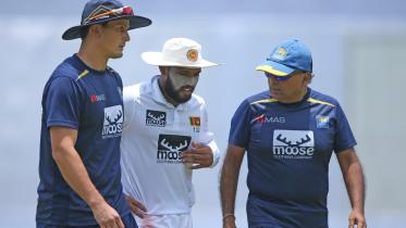 kusal_mendis.jpg