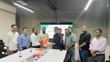 photo_daraz_and_bd_recycle_technologies_partner_for_encouraging_effective_waste-management_1.jpg