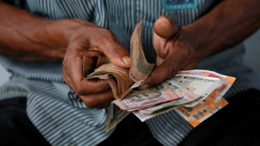 indian-rupee-hits-life.jpg