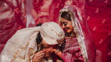 Mastering the art of storytelling in wedding photography