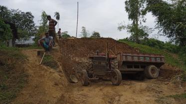 tractor-parked-1.jpg