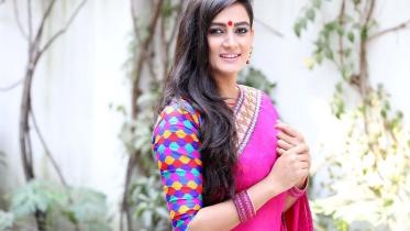 aparna ghose and partha Barua in film made in chittagong 