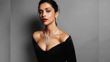 Deepika playing lady Singham