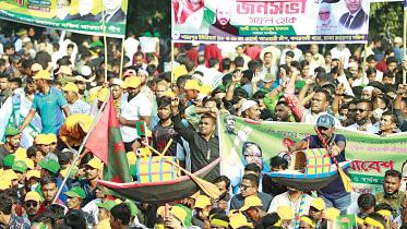 AL men on Dhaka streets