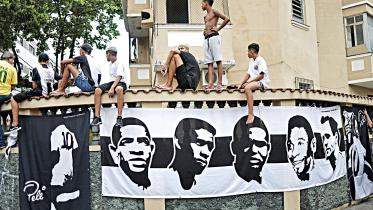 brazilian-football-legend-pele.jpg