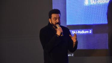 Sanjay Dutt overcomes cancer