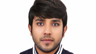 arav-khan.jpg